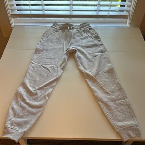 Lululemon jogger sweatpants, Heather gray, size 4